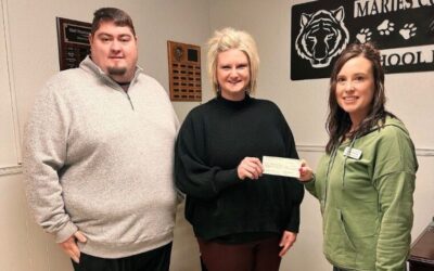 Belle Parade Winners Donate Winnings to Support Maries R-2 Students