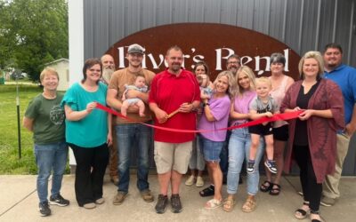 Ribbon Cutting Celebration Welcomes Rivers Bend Pizzeria & Grill